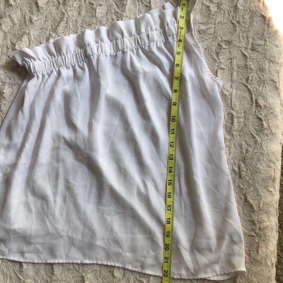 Belle Sky White One-Shoulder Top - Picture 4 of 6